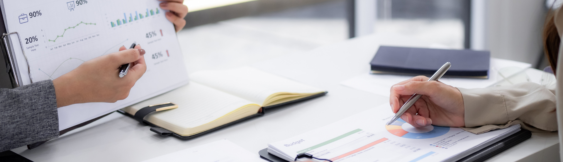 two people sharing data